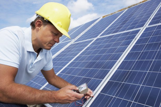 solar technician from energy industry